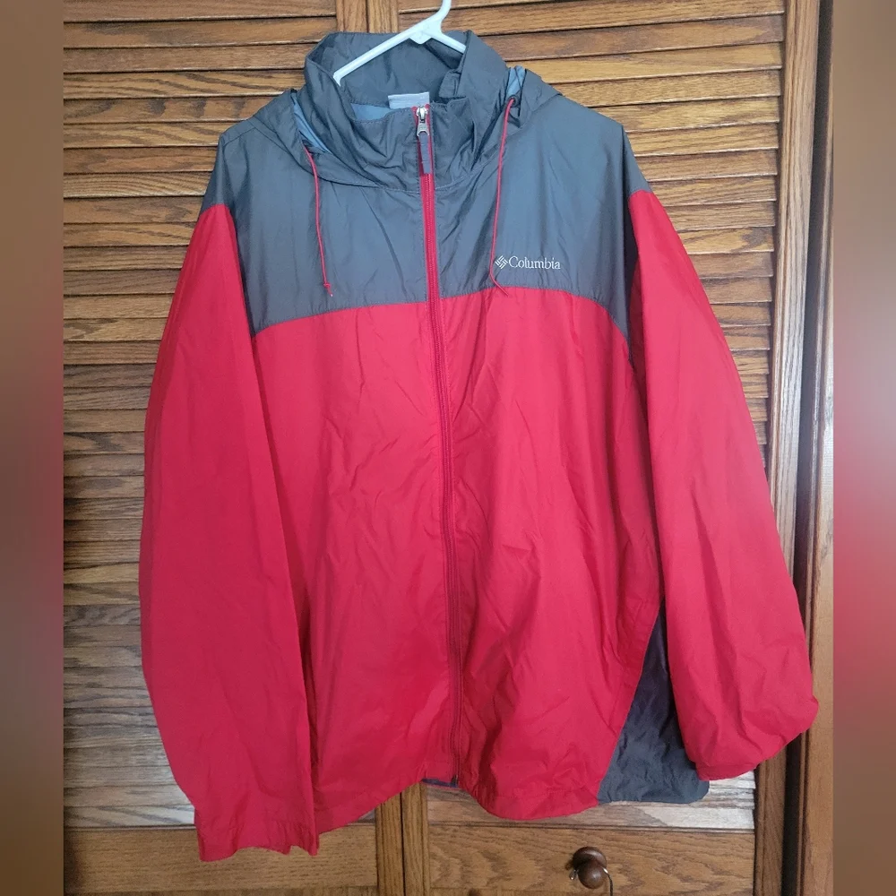 Columbia Red and Gray Nylon Windbreaker Jacket Mens Size XL